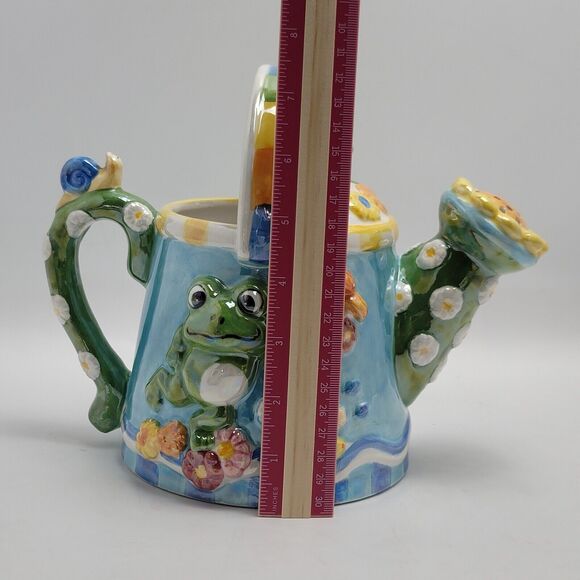WCL Porcelain Frog Floral Mushrooms Ceramic Watering Can With Planter And Basket - Picture 8 of 16
